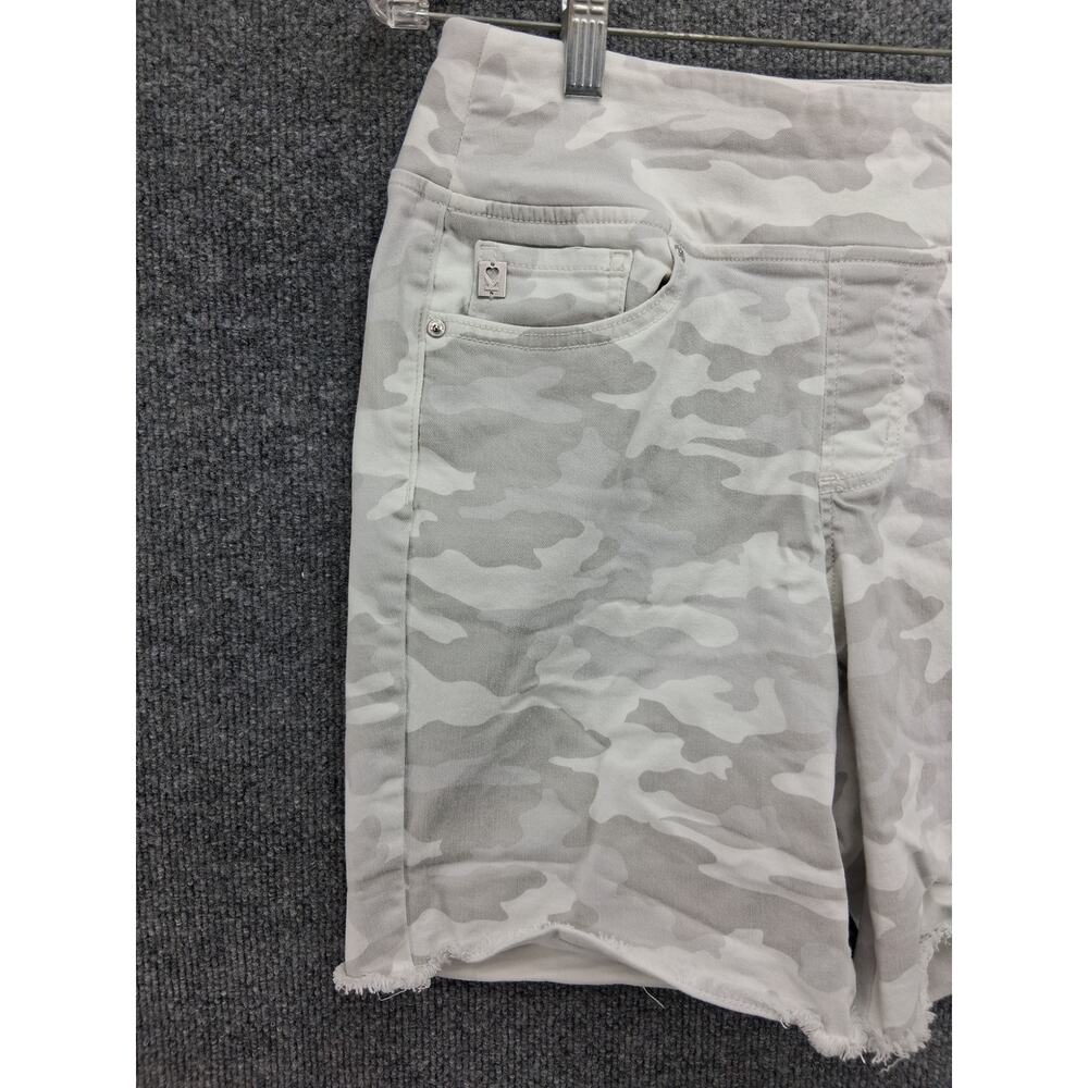 Belle By Kim Gravel Shorts Womens Size 6 White Grey Camo Camouflage - Picture 2 of 10